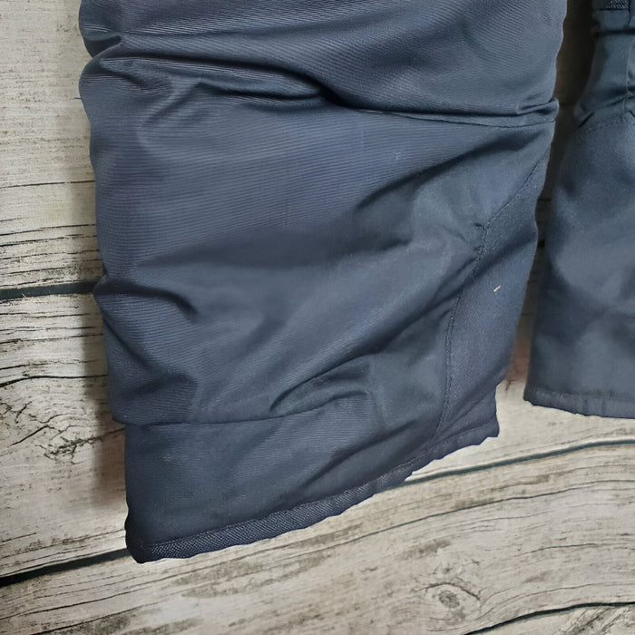 Windproof And Water Resistant Snow Pants With Zippered Pockets