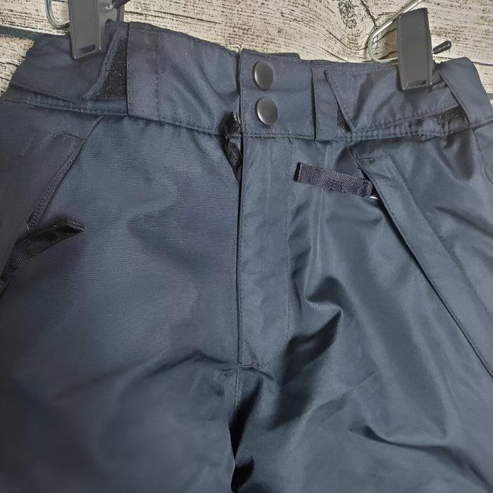 Windproof And Water Resistant Snow Pants With Zippered Pockets